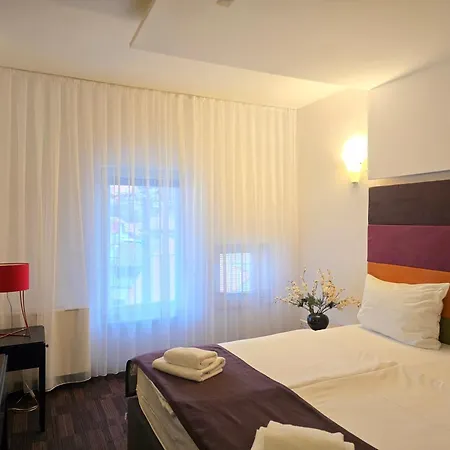 Otel Hecco Saraybosna