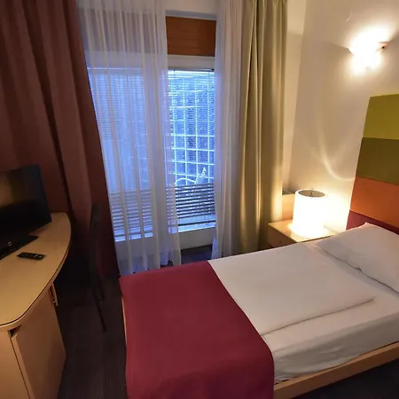 Hotel Hecco SJJ